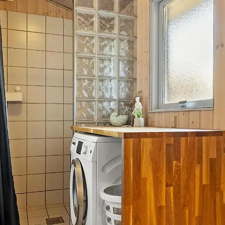 Feriehus Lovely In With Sauna *