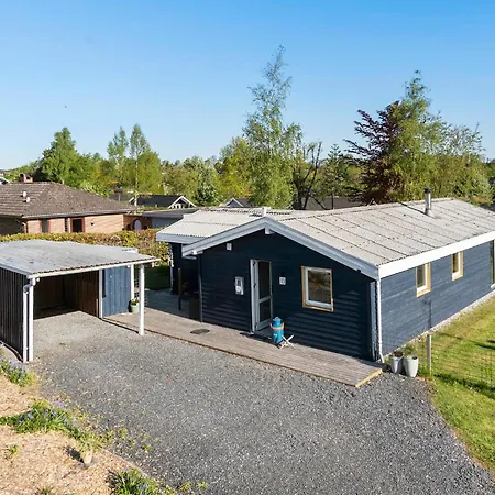 Hébergement de vacances Lovely In With Sauna *